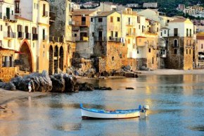 LavatoioFlats Casa sul mare e sul lavatoio medievale a Cefalù Cefalù